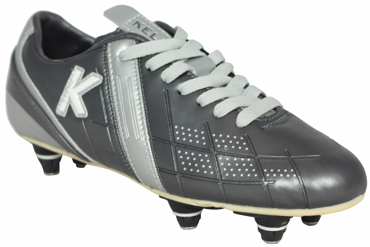 changeable studs football boots